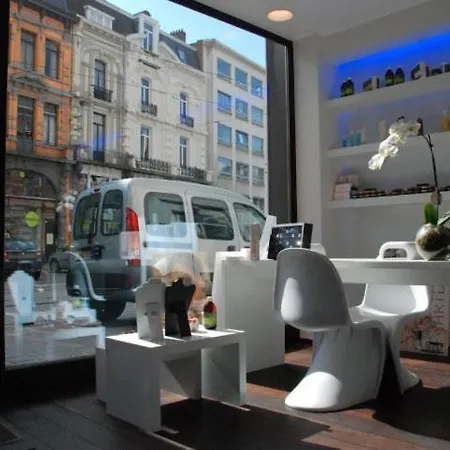 بيت ضيافة Azur Beauty & Wellness خنت